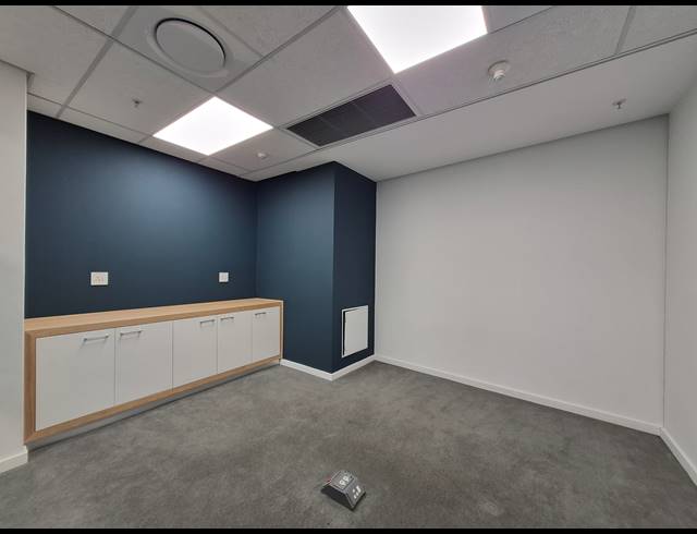 426M² OFFICE TO LET IN SANDTON CENTRAL